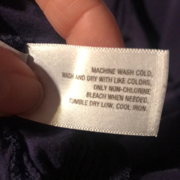 FINAL PRICE!! Old Navy Blouse - Picture 8 of 8